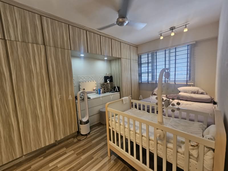 259A Punggol Field HDB Flat For Sale at S$ 645,000 | PropertyGuru Singapore - Bedroom