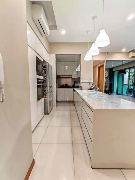 ClementiWoods Condominium, West Coast Road, 3 Bedrooms, 1,389 sqft, Condominium For Sale, by Francis Tay, 500067429 - Kitchen - PropertyGuru.com.sg