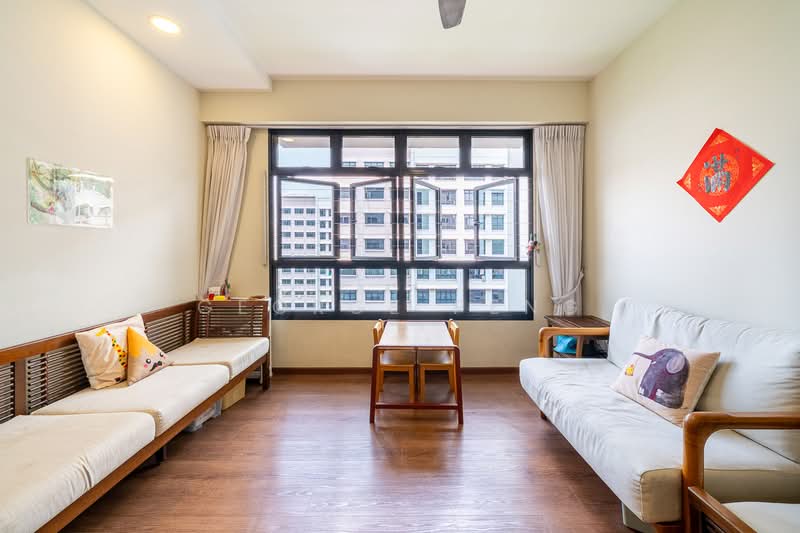997A Buangkok Crescent HDB Flat For Sale at S$ 668,000 | PropertyGuru Singapore - Living Room