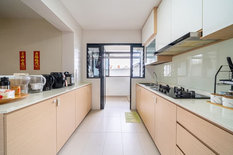 997A Buangkok Crescent HDB Flat For Sale at S$ 668,000 | PropertyGuru Singapore