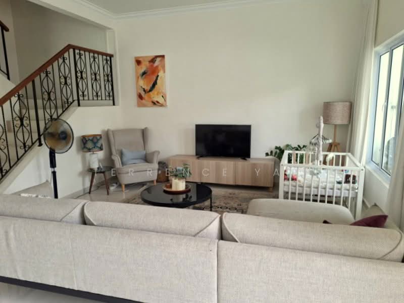 CORNER TERRACE, Watten Estate, Watten Rise, Watten Drive, Watten Estate, Watten Rise, Watten Drive, 4 Bedrooms, 2,251 sqft, Semi-Detached House For Sale, by Terrence Yap, 500067447 - Living Room - PropertyGuru.com.sg