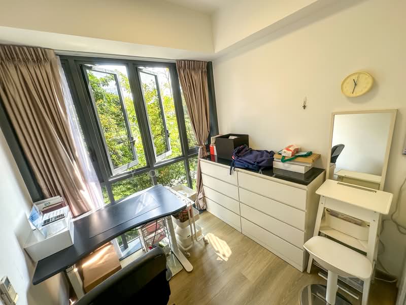 Parc Botannia Condominium For Sale at S$ 1,930,000 | PropertyGuru Singapore - Bedroom