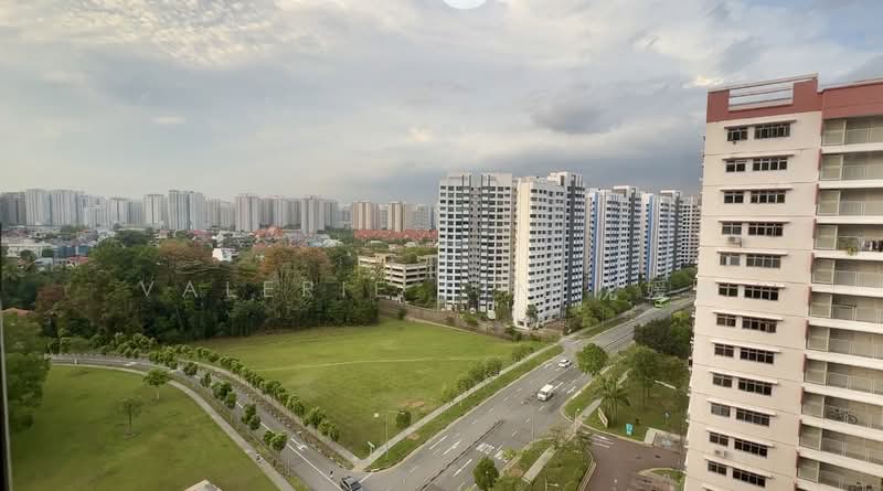 986B Buangkok Crescent HDB Flat For Sale at S$ 528,888 | PropertyGuru Singapore - Exterior