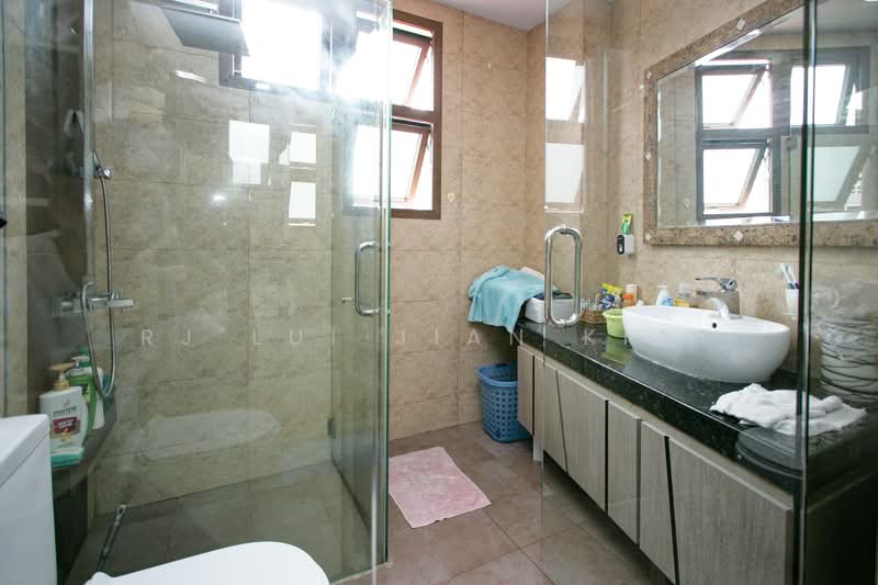 Sembawang Springs Estate Semi-Detached House For Sale at S$ 4,480,000 | PropertyGuru Singapore - Bathroom