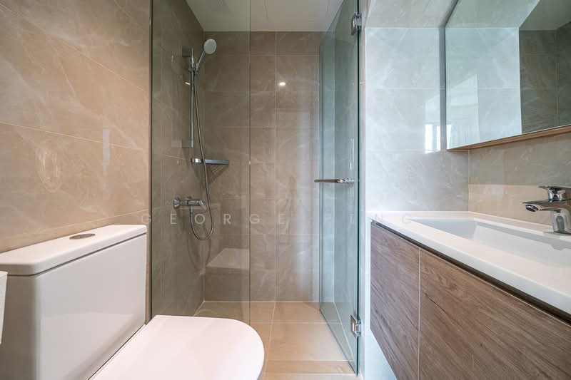 Top Floor 2 Bedder Condominium For Sale at S$ 1,250,000 | PropertyGuru Singapore