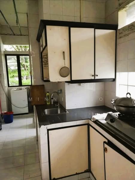 Owen Road Apartment For Sale at S$ 800,000 | PropertyGuru Singapore - Kitchen