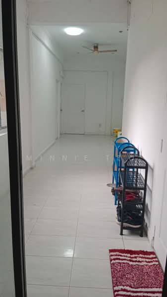 Owen Road, Farrer Park / Serangoon Rd, 3 Bedrooms, 980 sqft, Apartment For Sale, by Minnie Teo, 500067472 - Corridor - PropertyGuru.com.sg