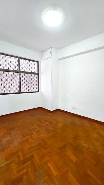 Lakepoint Condo Condominium For Sale at S$ 1,888,888 | PropertyGuru Singapore - Interior