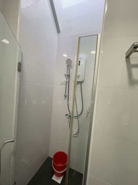 Eunos Park, 5 Kampong Eunos, Room Rental, 260 sqft, Condominium For Rent, by Toh May Kee, 500067520 - Bathroom - PropertyGuru.com.sg