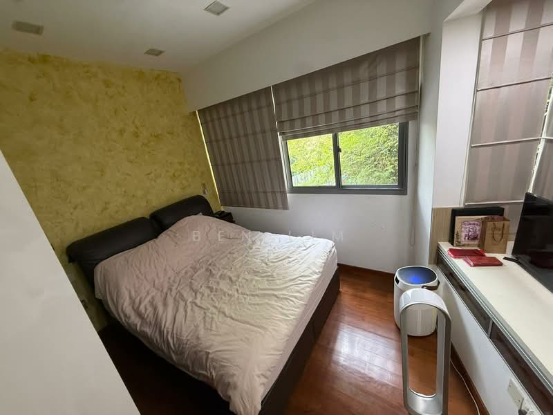 Suites De Laurel Condominium For Sale at S$ 1,440,000 | PropertyGuru Singapore - Bedroom