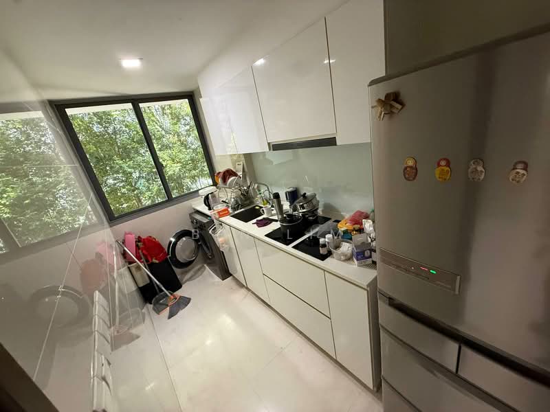 Suites De Laurel Condominium For Sale at S$ 1,440,000 | PropertyGuru Singapore - Kitchen