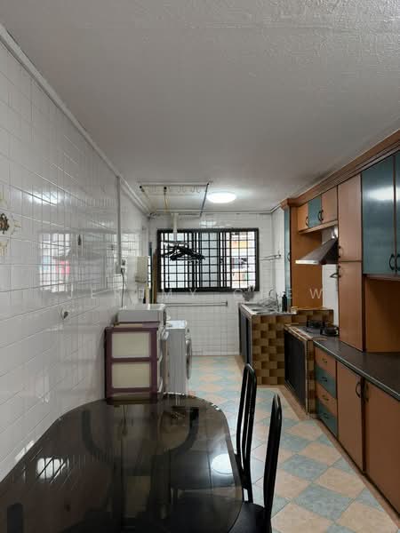 321 Bukit Batok Street 33, 321 Bukit Batok Street 33, Room Rental, 125 sqft, HDB Flat For Rent, by Jeremy Chew, 500067526 - Kitchen - PropertyGuru.com.sg