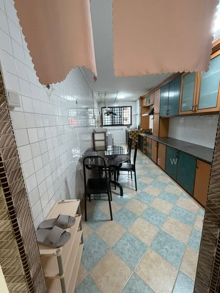 321 Bukit Batok Street 33, 321 Bukit Batok Street 33, Room Rental, 125 sqft, HDB Flat For Rent, by Jeremy Chew, 500067526 - Kitchen - PropertyGuru.com.sg