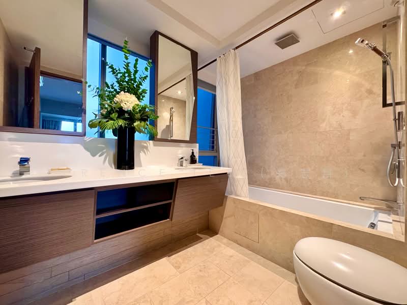 V on Shenton Condominium For Sale at S$ 3,200,000 | PropertyGuru Singapore - Bathroom
