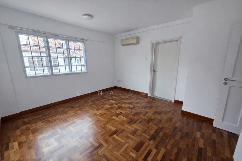 The Springside, Springside Walk, 4 Bedrooms, 3,448 sqft, Terraced House For Rent, by Gina Poa, 500067546 - Interior - PropertyGuru.com.sg