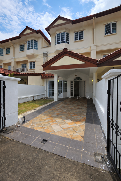 The Springside, Springside Walk, 4 Bedrooms, 3,448 sqft, Terraced House For Rent, by Gina Poa, 500067546 - Exterior - PropertyGuru.com.sg