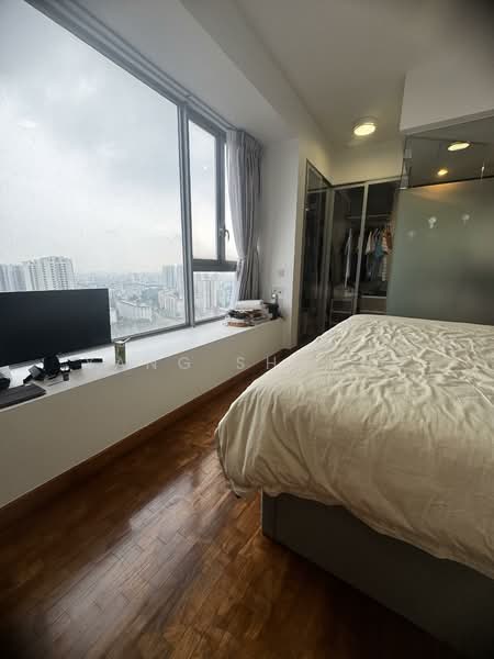 Centro Residences Condominium For Sale at S$ 2,750,000 | PropertyGuru Singapore - Bedroom