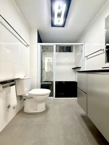 Toh Yi Semi-Detached House For Sale at S$ 7,500,000 | PropertyGuru Singapore - Bathroom