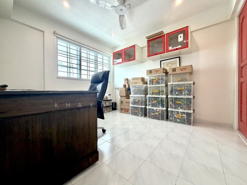 Toh Yi Semi-Detached House For Sale at S$ 7,500,000 | PropertyGuru Singapore - Study