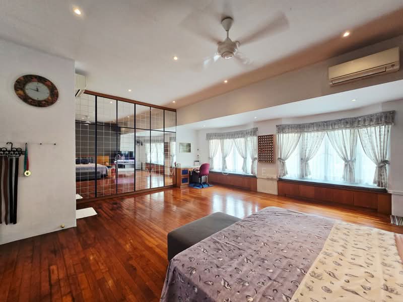 Pasir Ris Beach Park Terraced House For Sale at S$ 2,388,000 | PropertyGuru Singapore - Bedroom