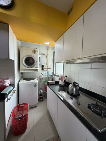 138A Lorong 1A Toa Payoh HDB Flat For Sale at S$ 1,630,000 | PropertyGuru Singapore - Kitchen