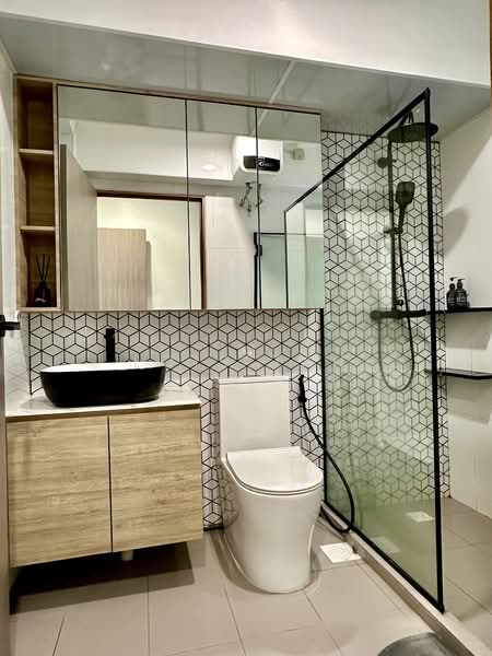 103A Bidadari Park Drive HDB Flat For Sale at S$ 1,160,000 | PropertyGuru Singapore - Bathroom