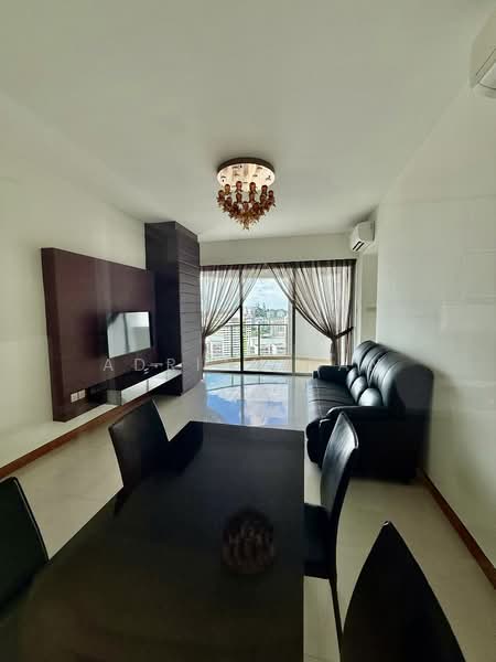 Twin Regency, 26 Kim Tian Road, 3 Bedrooms, 1,227 sqft, Condominium For Rent, by Adrian Tan, 500067637 - Living Room - PropertyGuru.com.sg