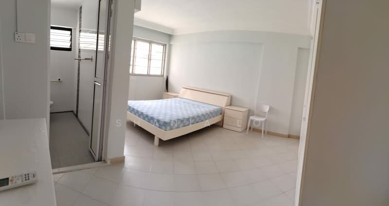 221 Yishun Street 21, 221 Yishun Street 21, 3 Bedrooms, 1,302 sqft, HDB Flat For Rent, by Shania Lo, 500067642 - Bedroom - PropertyGuru.com.sg