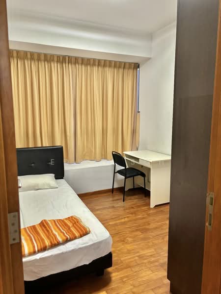 The Parc Condominium Condominium For Sale at S$ 2,700,000 | PropertyGuru Singapore - Bedroom