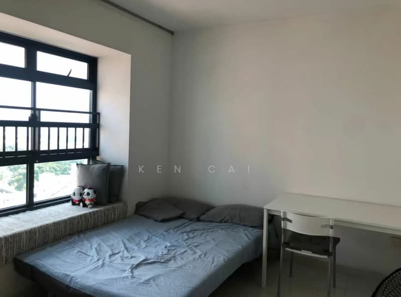 441B Clementi Avenue 3 HDB Flat For Sale at S$ 1,500,000 | PropertyGuru Singapore - Bedroom