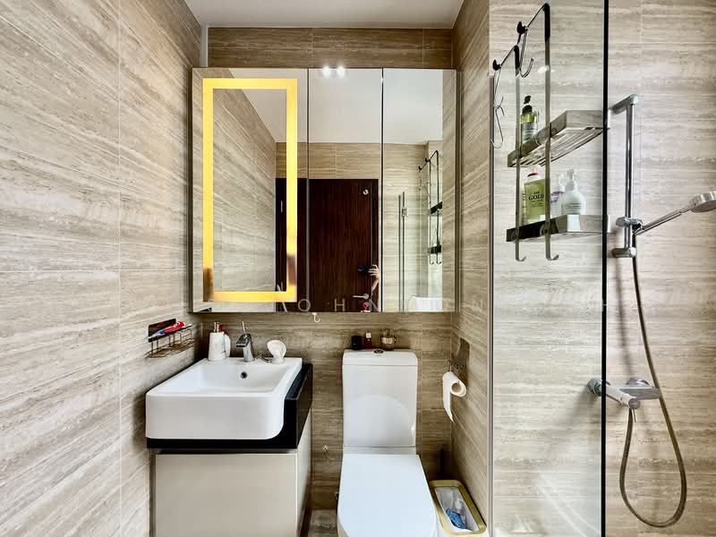 The Bently Residences@Kovan Condominium For Sale at S$ 2,280,000 | PropertyGuru Singapore - Master Bathroom