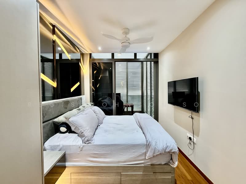 The Bently Residences@Kovan Condominium For Sale at S$ 2,280,000 | PropertyGuru Singapore - Master Bedroom