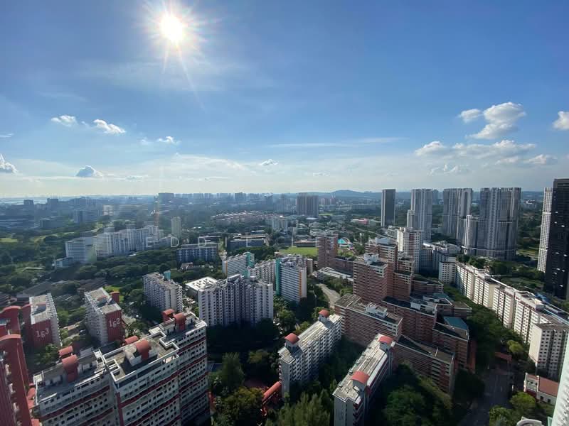 Stirling Residences Condominium For Sale at S$ 2,800,000 | PropertyGuru Singapore - Exterior