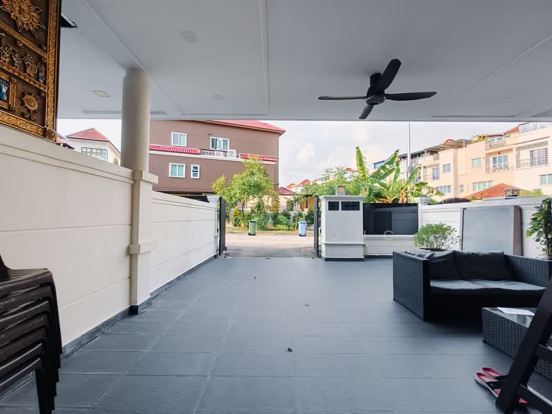 Villa Verde Terraced House For Sale at S$ 2,900,000 | PropertyGuru Singapore - Exterior
