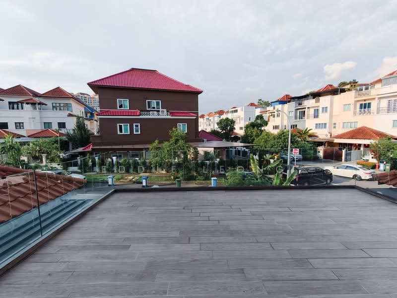 Villa Verde Terraced House For Sale at S$ 2,900,000 | PropertyGuru Singapore - Exterior