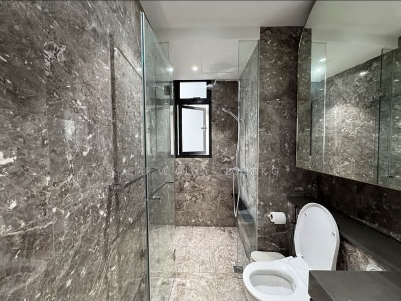 Avenue South Residence Condominium For Sale at S$ 3,499,999 | PropertyGuru Singapore - Bathroom