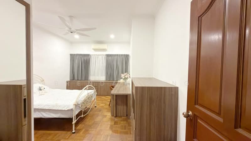 30 Goldhill Drive, , Room Rental, 300 sqft, Corner Terrace For Rent, by Brendan Wong, 500067703 - Bedroom - PropertyGuru.com.sg