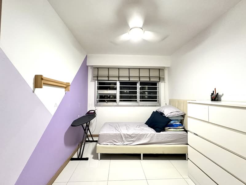 227A Ang Mo Kio Street 23 HDB Flat For Sale at S$ 1,000,000 | PropertyGuru Singapore - Bedroom