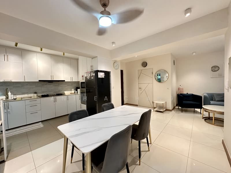 227A Ang Mo Kio Street 23 HDB Flat For Sale at S$ 1,000,000 | PropertyGuru Singapore - Kitchen