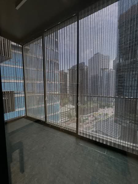 Midtown Bay, 122 Beach Road, 2 Bedrooms, 743 sqft, Condominium For Rent, by Tan Siew Ling, 500067754 - Balcony - PropertyGuru.com.sg