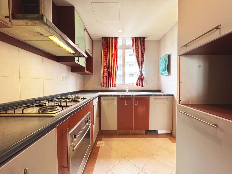 Alessandrea Condominium For Sale at S$ 2,099,000 | PropertyGuru Singapore - Kitchen