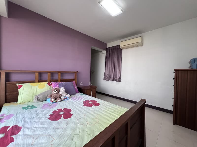 416 Clementi Avenue 1 HDB Flat For Sale at S$ 1,100,000 | PropertyGuru Singapore - Bedroom