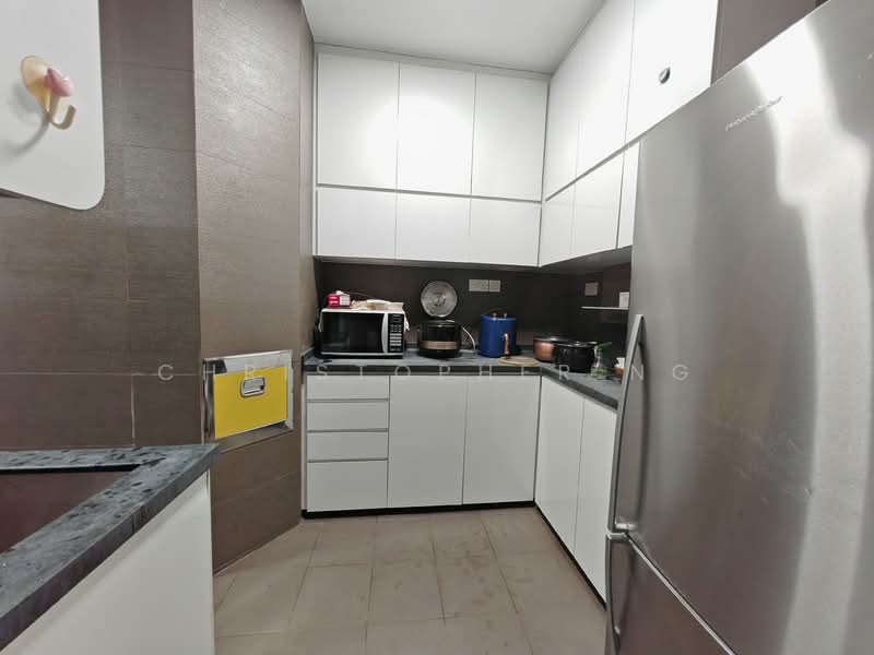 West Bay Condo Condominium For Sale at S$ 1,880,000 | PropertyGuru Singapore - Kitchen