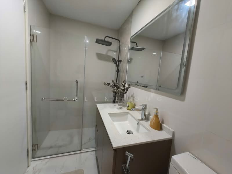 The Interlace, 180 Depot Road, 4 Bedrooms, 2,121 sqft, Condominium For Rent, by Gelene Ong, 500067793 - Bathroom - PropertyGuru.com.sg