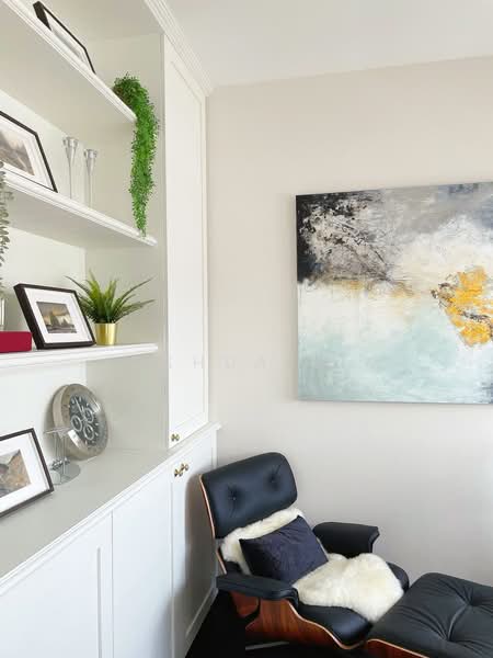 Waterford Residence Condominium For Sale at S$ 3,880,000 | PropertyGuru Singapore - Interior