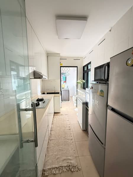 441B Clementi Avenue 3 HDB Flat For Sale at S$ 1,540,000 | PropertyGuru Singapore - Kitchen