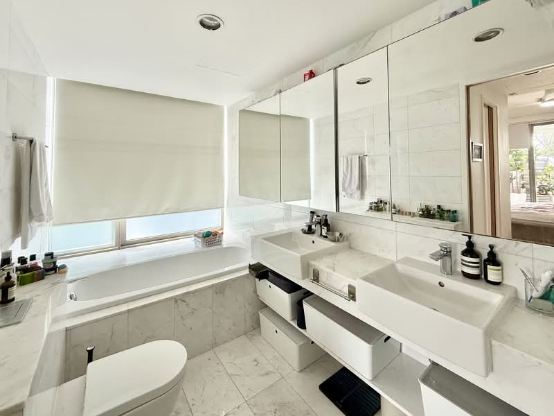 The Coast at Sentosa Cove Condominium For Sale at S$ 4,680,000 | PropertyGuru Singapore - Bathroom