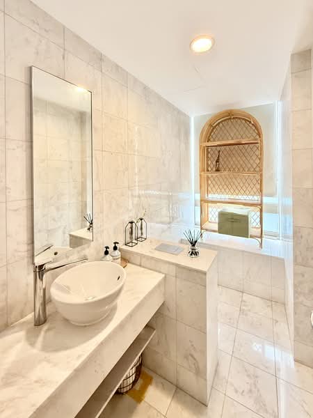 The Coast at Sentosa Cove Condominium For Sale at S$ 4,680,000 | PropertyGuru Singapore - Bathroom