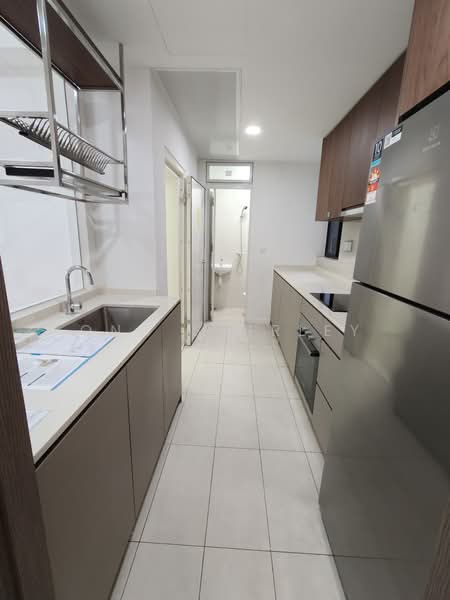 Kent Ridge Hill Residences, 62A South Buona Vista Road, 3 Bedrooms, 1,076 sqft, Condominium For Rent, by Ong Shirley, 500067836 - Kitchen - PropertyGuru.com.sg