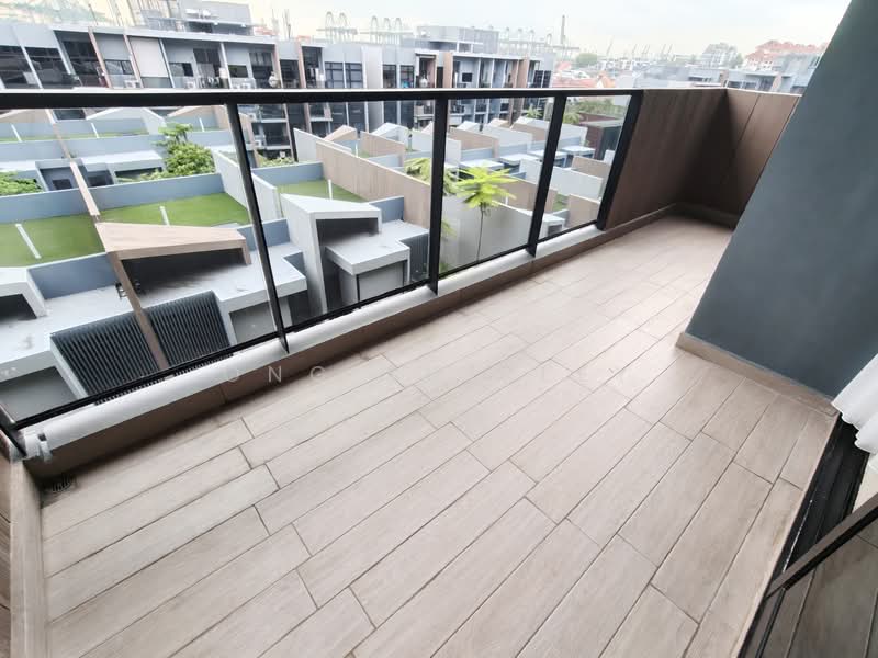 Kent Ridge Hill Residences, 62A South Buona Vista Road, 3 Bedrooms, 1,076 sqft, Condominium For Rent, by Ong Shirley, 500067836 - Balcony - PropertyGuru.com.sg
